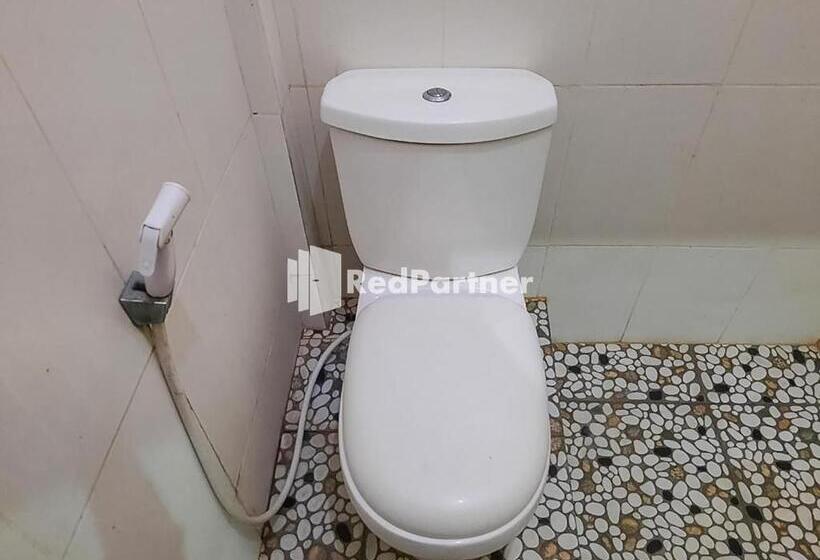 Номер Economy, Puri Yasmin Potowanua Lasusua Mitra Reddoorz