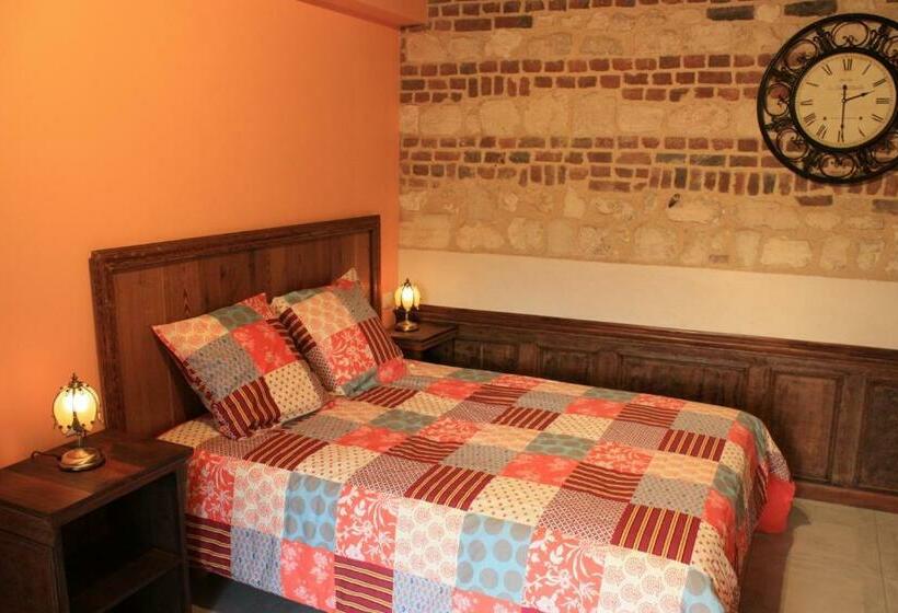 Номер Стандарт Адаптированный для Инвалидов, Chambres D Hôtes Entre Arras Et Albert   Bed And Breakfast
