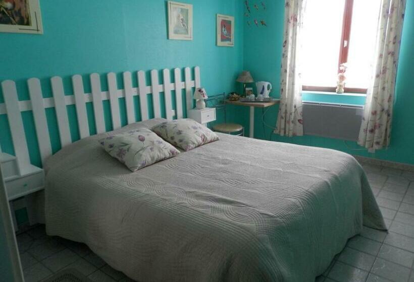 Номер Стандарт, Chambres Et Table D Hôtes Les Trois Marquets