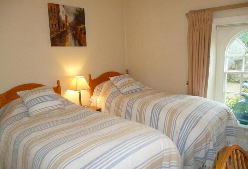 Standard room with outdoor bath, Mickley Bed And Breakfast