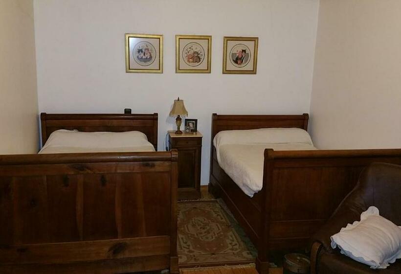 Дом 1 Спальня, A Casa Da Serra   Alojamento Local