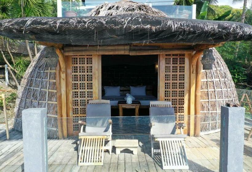 Люкс Deluxe Вид на Море, Fantasy Lodge