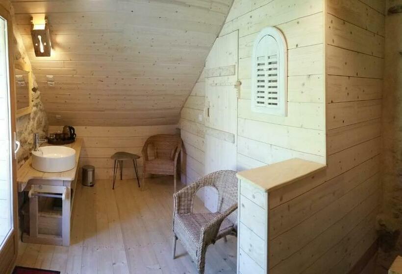 Номер Стандарт Вид на Сад, Chambres D`hôtes Le Plessis à Broye