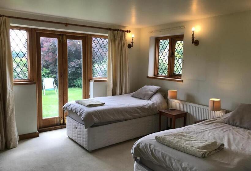 Номер Стандарт, Hurst Hill