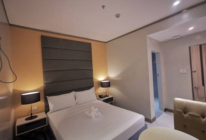 디럭스 룸, Yes Hotel Pandi Bulacan