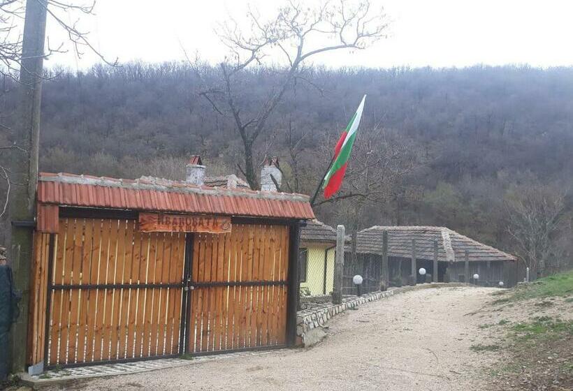 침실 3개 빌라, Guest House „ivanovata House”