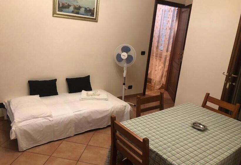 آپارتمان 1 خوابه, Rea Villa
