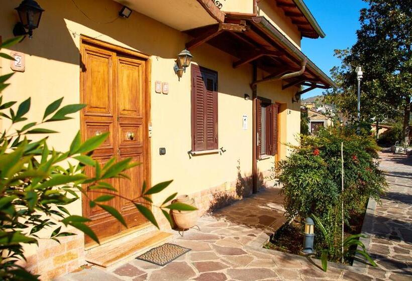 آپارتمان 1 خوابه, Rea Villa