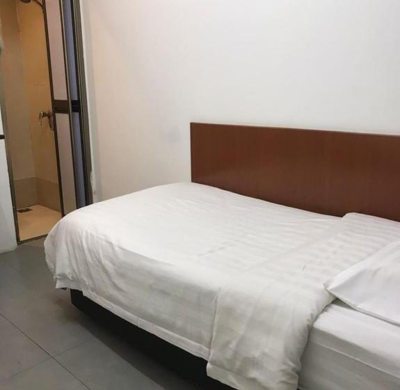 اتاق اکونومی یک تخته, Ming Paragon