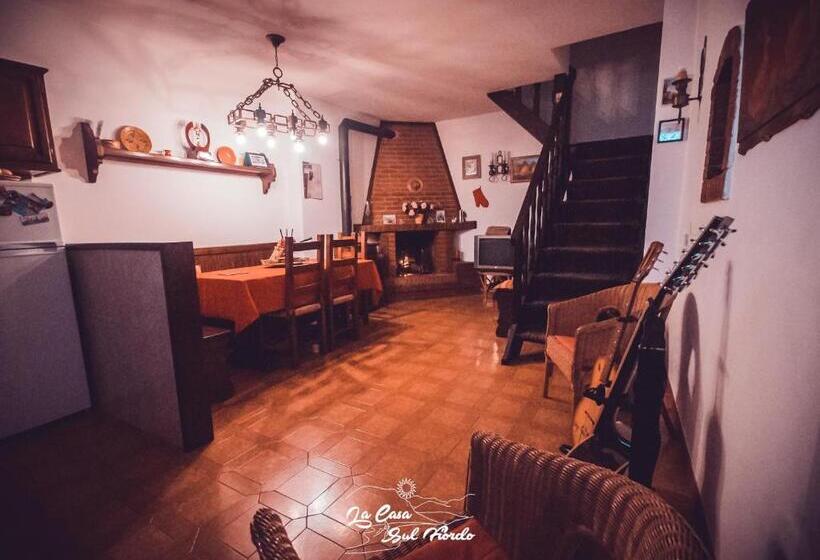 Номер Стандарт Трехместный, La Casa Sul Fiordo Lago Del Turano