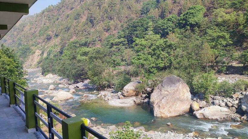 Номер Стандарт Вид на Море с Балконом, Mountmemory , Barkot Yamunotri