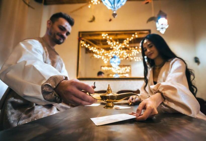 חדר דלוקס, Oroom Persia   Role Play For Couples In Brno