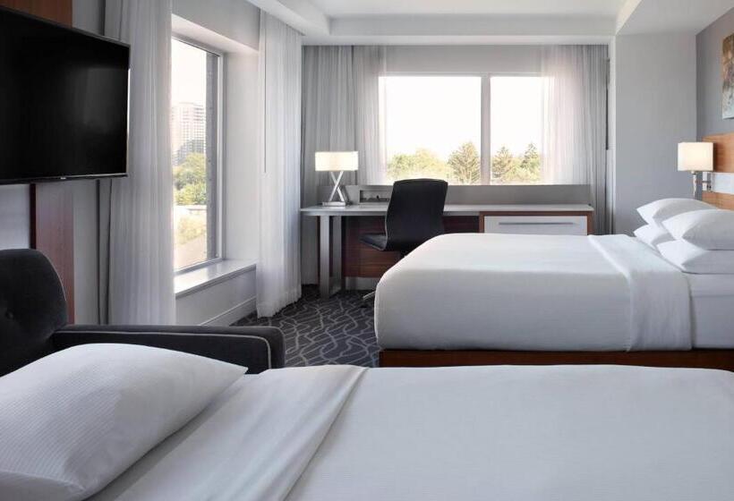 Номер Deluxe Кровать Кинг, Delta Hotels By Marriott Waterloo