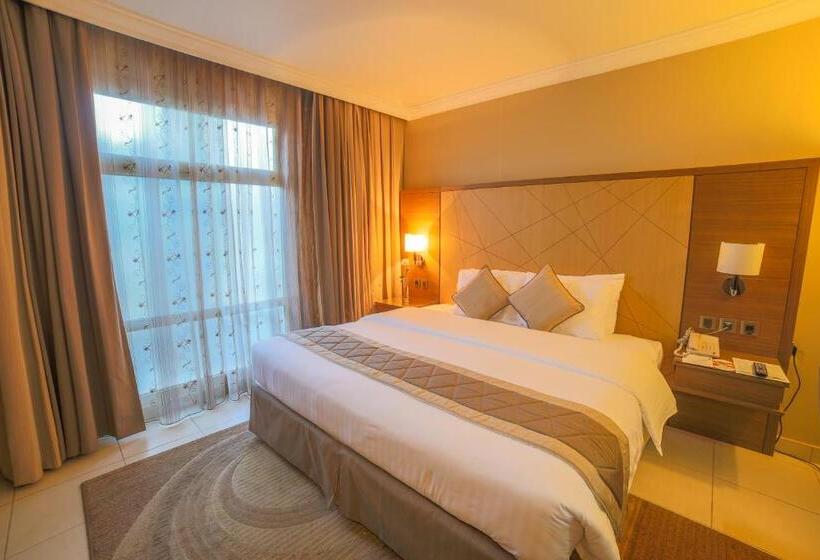Президентский Люкс, Golden Tulip Hotel Buraidah Al Qassim