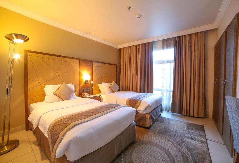 Апартаменты 2 Спальни, Golden Tulip Hotel Buraidah Al Qassim