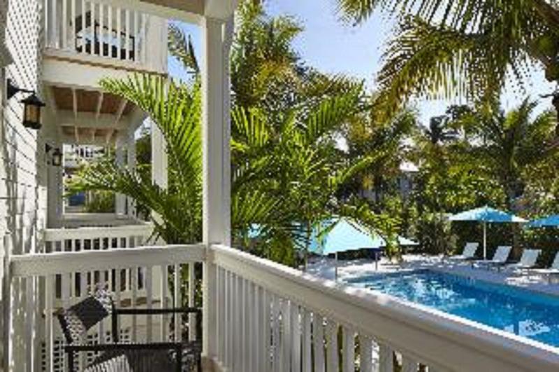 Стандартный Номер Кровать Кинг, The Marker Key West Harbor Resort