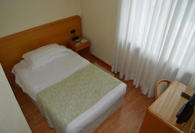 اتاق استاندارد یک نفره, Villa Ida