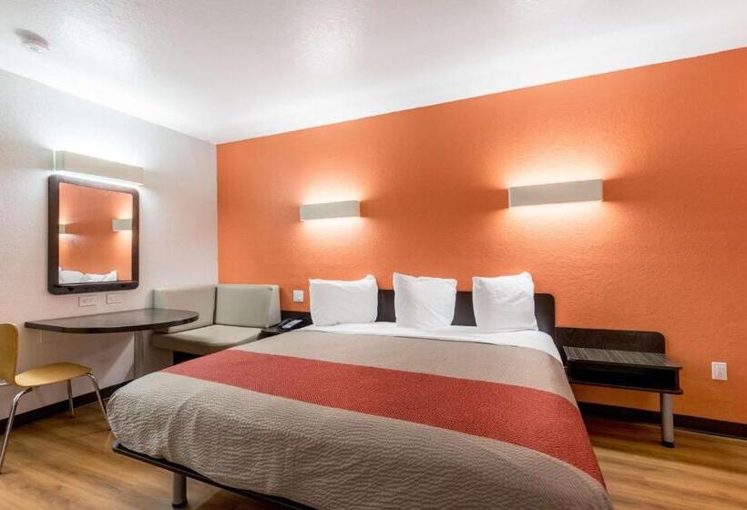 Стандартный Номер Кровать Кинг, Motel 6 Seguin Tx
