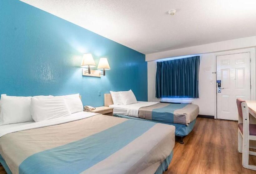 Четырехместный Номер Стандарт, Motel 6farmington Hills, Mi  Northwest  Farmington Hills