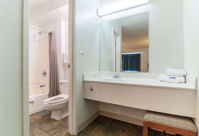 Номер Deluxe, Motel 6farmington Hills, Mi  Northwest  Farmington Hills