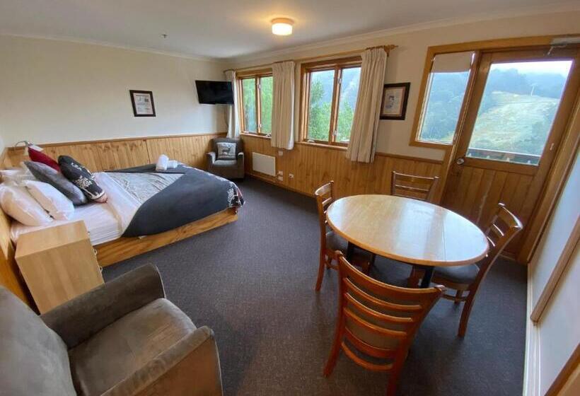4인용 스탠다드 룸, Candlelight Lodge