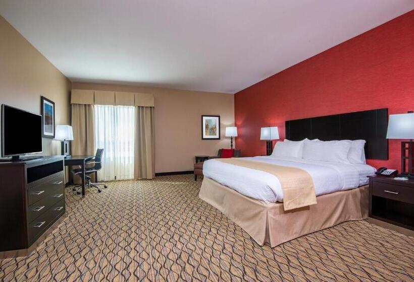 Quarto Estandar Cama King para Deficientes Físicos, Holiday Inn Salina, An Ihg