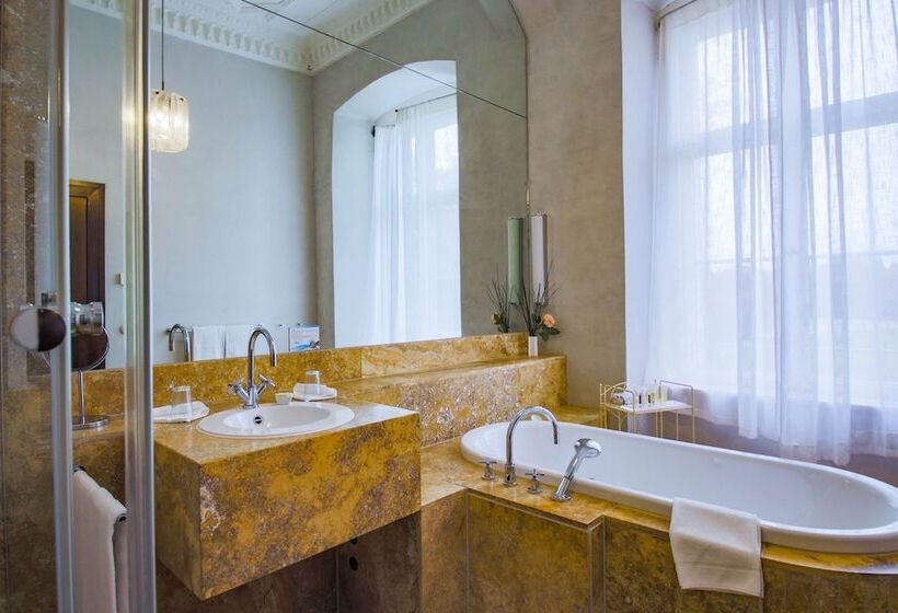 Полулюкс, Schlosshotel Fürstlich Drehna