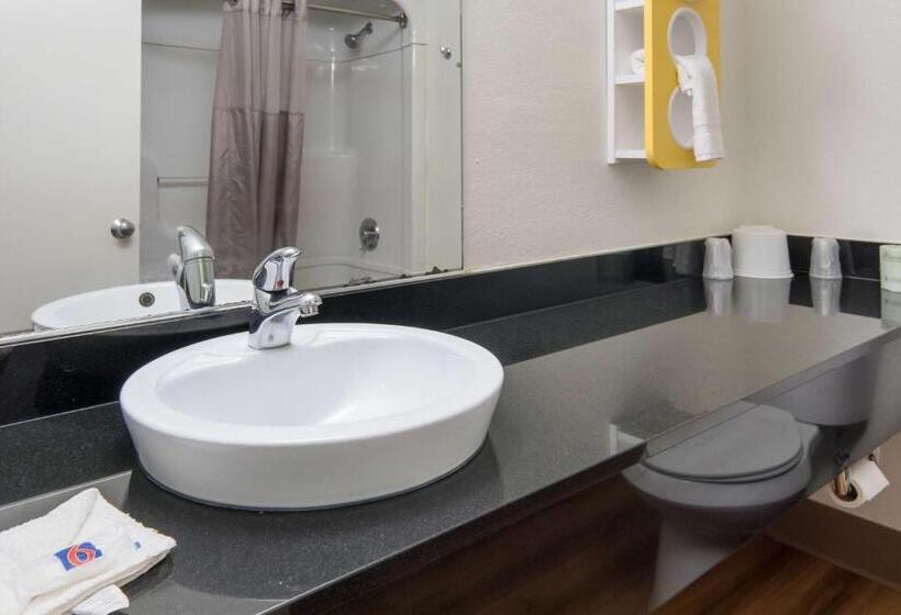 Стандартный Номер Кровать Кинг, Motel 6duncanville, Tx  Dallas