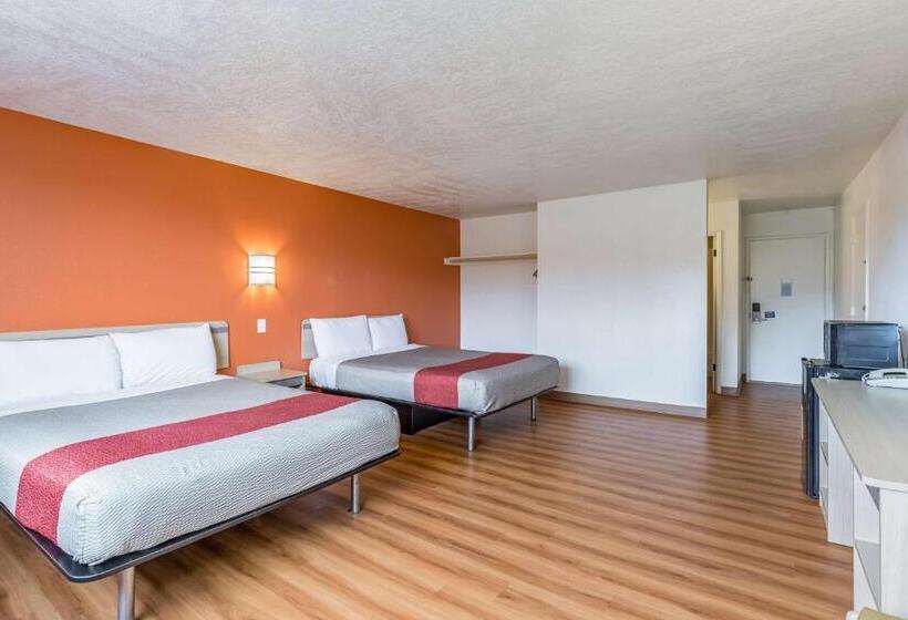 Номер Стандарт Адаптированный для Инвалидов, Motel 6 Beaverton, Or