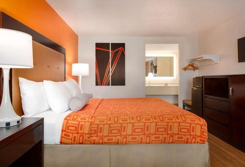 غرفة قياسية سرير كينج, Howard Johnson By Wyndham Harrisonburg