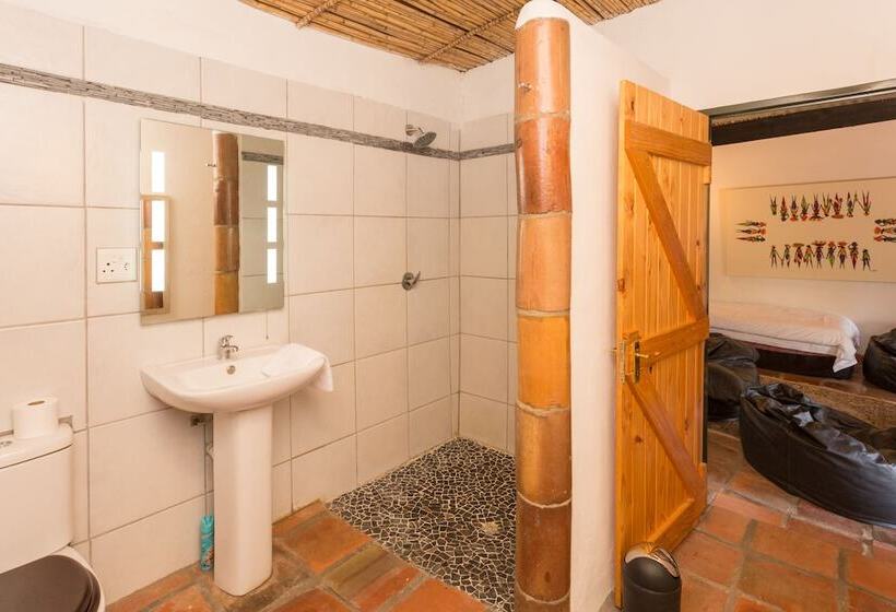 Четырехместный Номер Стандарт, Oude Wellington Estate