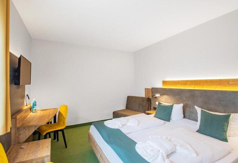 اتاق استاندارد سه نفره, Ferien Hotel Spreewald