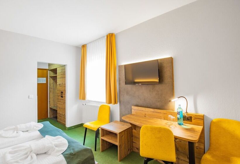 اتاق استاندارد سه نفره, Ferien Hotel Spreewald