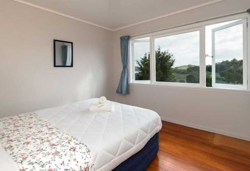 Дом 3 Спальни, Russell   Orongo Bay Holiday Park