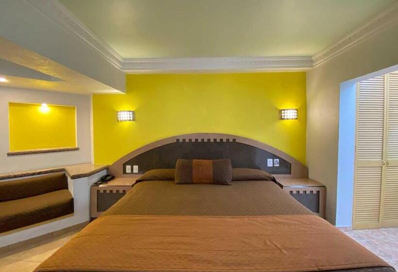 キングサイズベッドのエクゼクティブルーム, Villa De Madrid