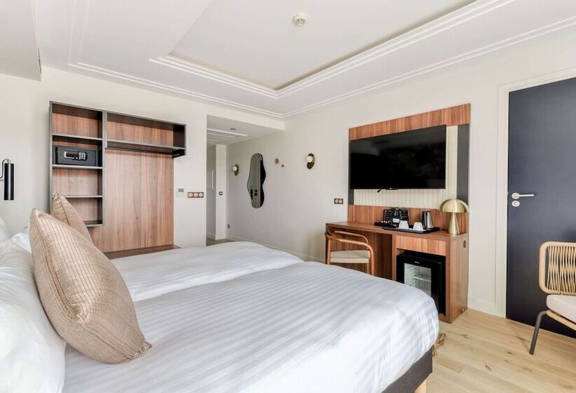 Номер Стандарт, Zenitude Hotel La Valadiere, Ascend Hotel Collection