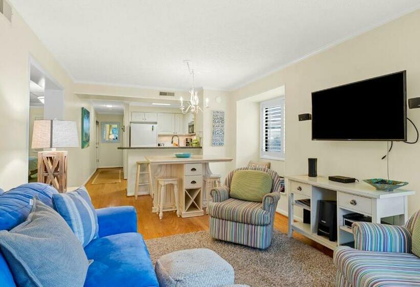 Апартаменты 3 Спальни, Island Beach & Racquet Club G106