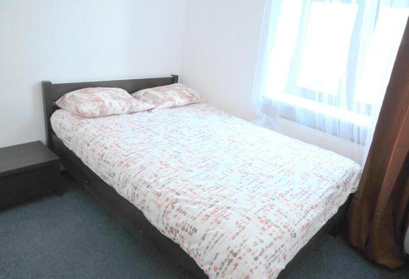 اتاق عادی, Erasmus Rooms Genius
