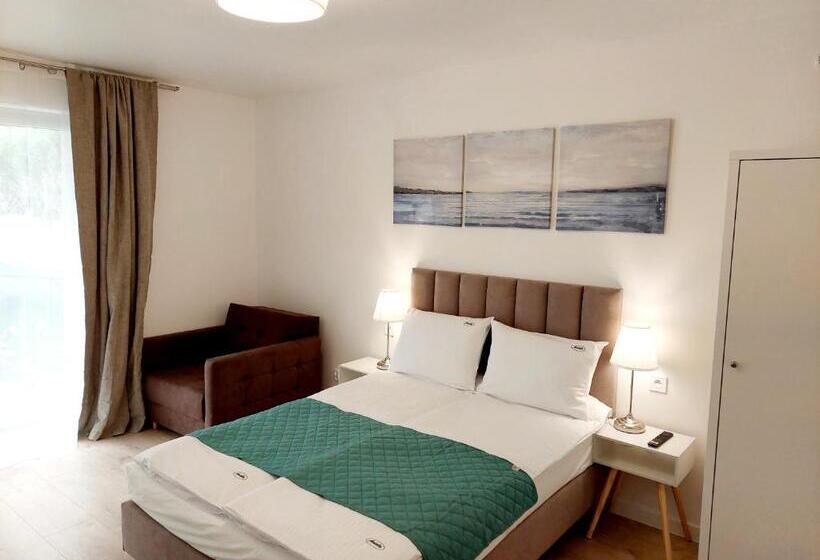 Quarto Triplo Deluxe, Willa Aniela