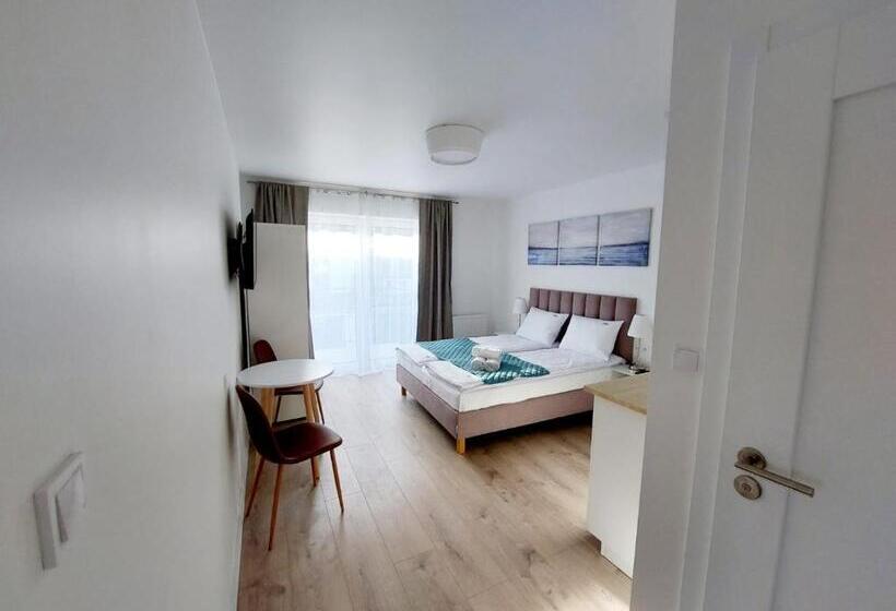 Quarto Deluxe com Sacada, Willa Aniela