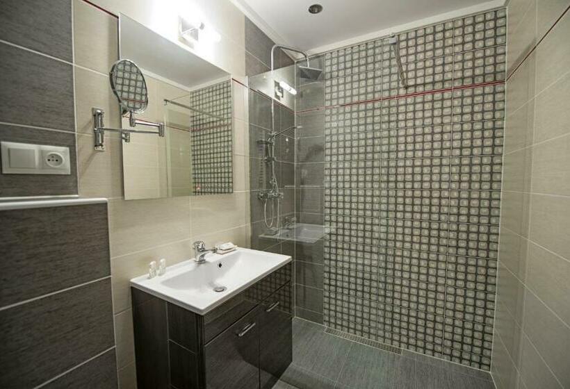اتاق سوپریور, żabi Dwór   Hotel   Restauracja   Spa