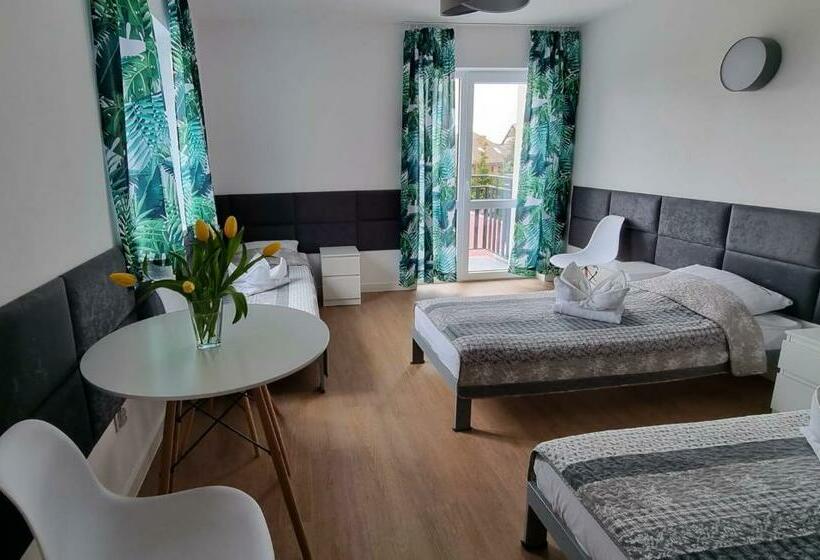 Номер Стандарт Трехместный, Tasarz Spa Ośrodek Wczasowy