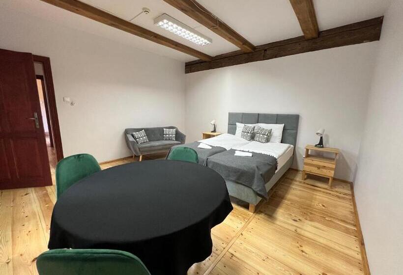 اتاق سوپریور, Hostel Folkier