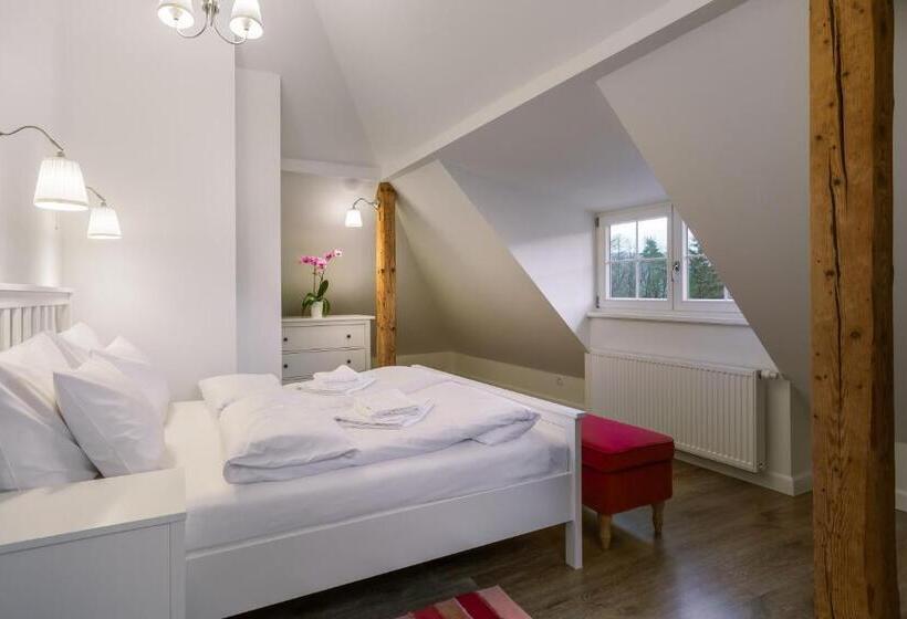 2 Bedrooms Apartment Mountain View, Pałacyk Szklarska