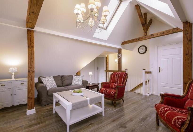 2 Bedrooms Apartment Mountain View, Pałacyk Szklarska