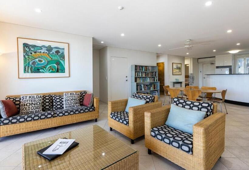 Superior 2-bedroom flat with sea view, Bay Royal Apartments