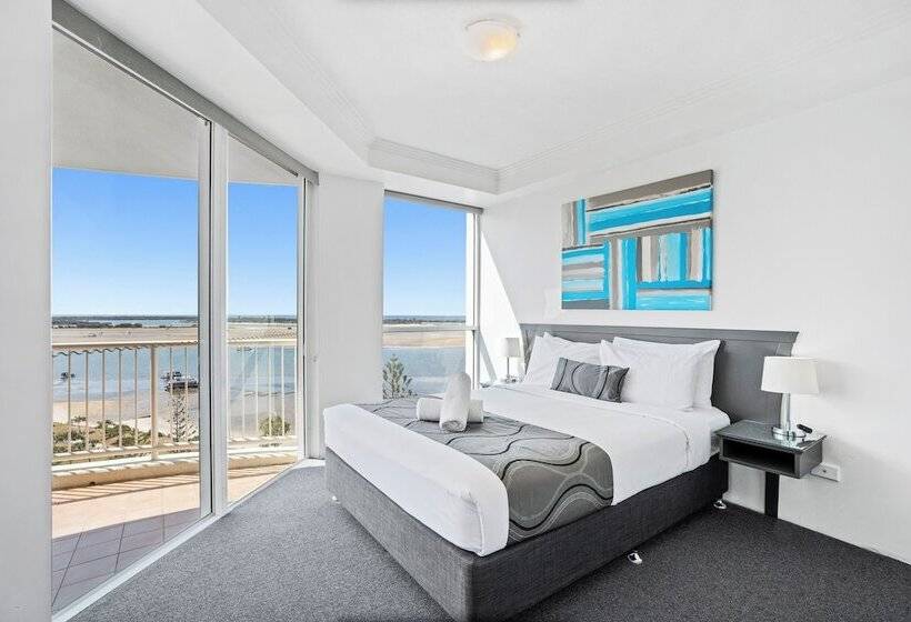 Апартаменты 3 Спальни, Crystal Bay On The Broadwater