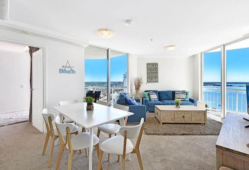3ベッドルームのデラックスアパートメント, Crystal Bay On The Broadwater