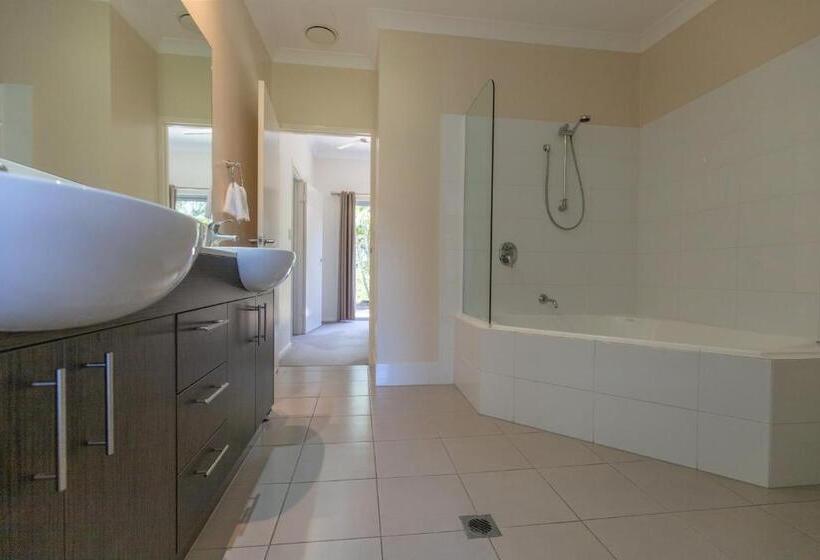 패밀리 방갈로, Rosslyn Bay Resort Yeppoon