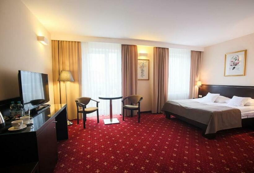 Номер Стандарт, Restauracja Hotel Vip